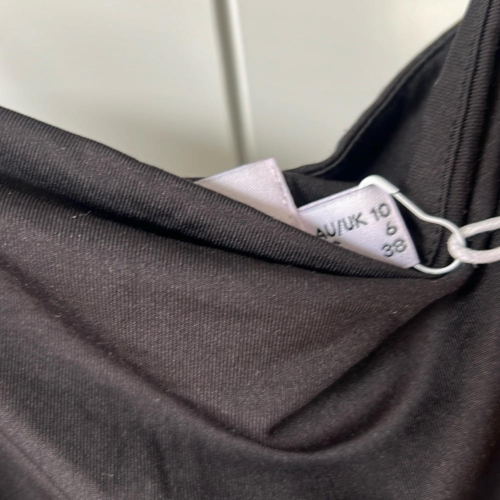 Princess Polly Nola Bodysuit in Black ๐ - Picture 4 of 5